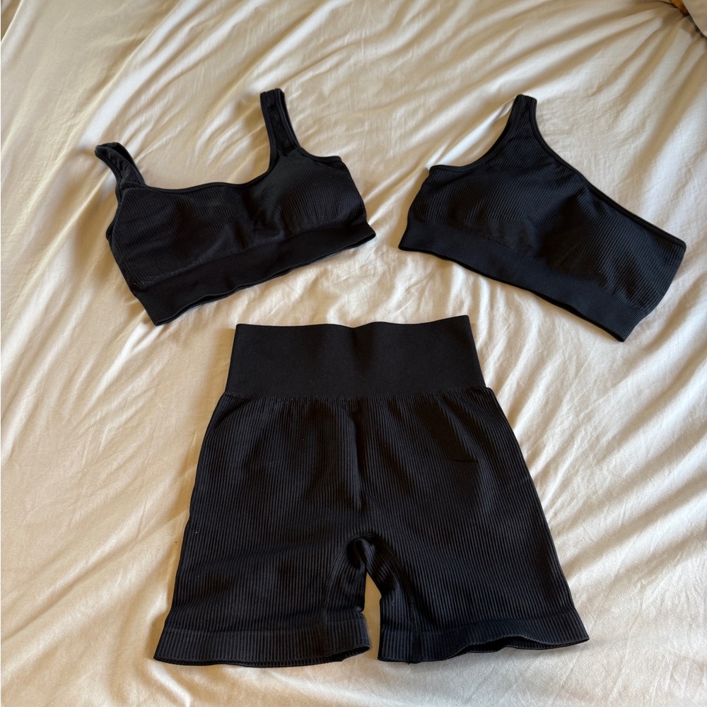 OQQ 3 Piece Ribbed Set NWOT